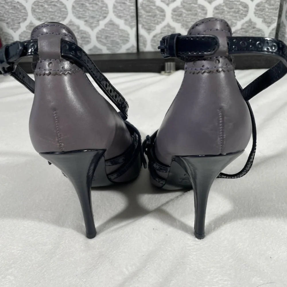 NWD [ 2 LEFT SHOES ] Tory Burch Judith Pointed Toe Strappy Pumps Navy Gray in 9M